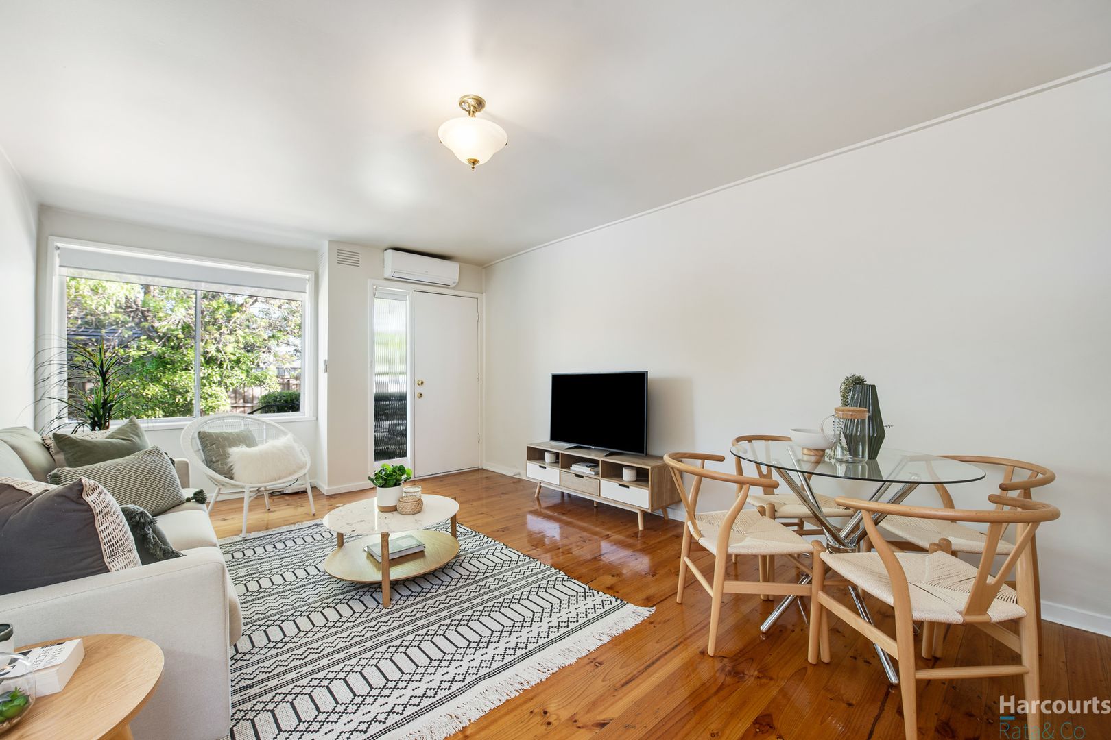 8/20 Grevillia Road, Oak Park VIC 3046, Image 2