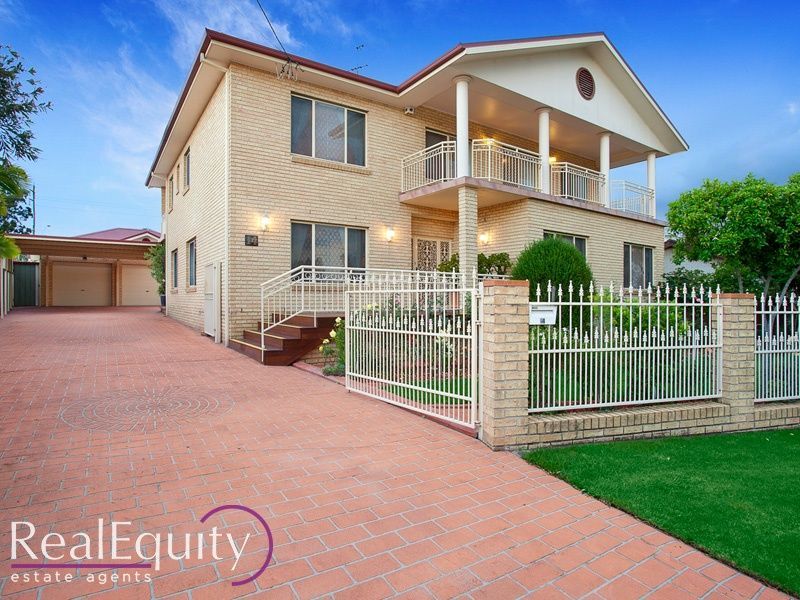 14 Renton Avenue, Moorebank NSW 2170, Image 0