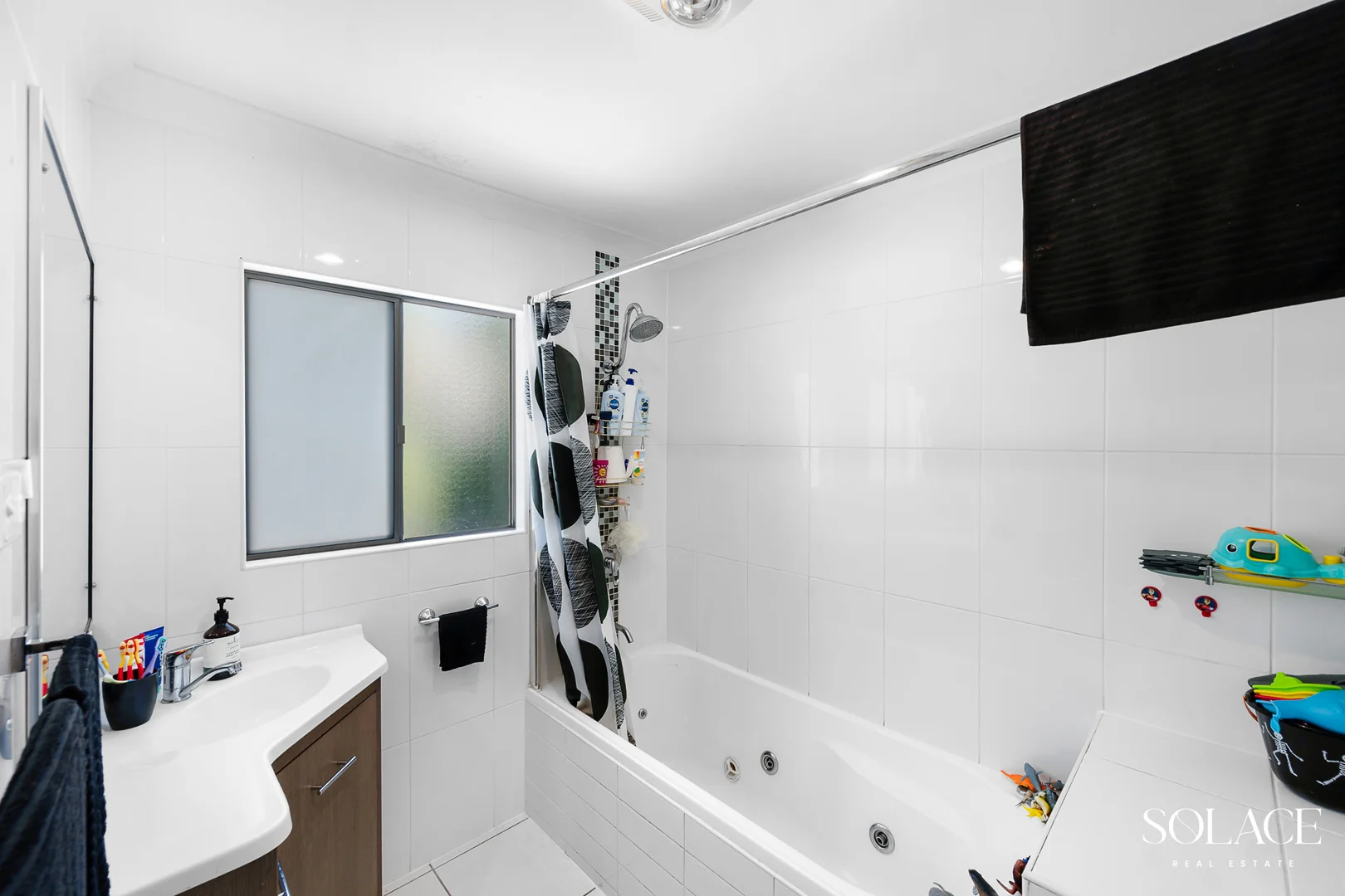 Additional image 11 of 35 Hibiscus Avenue, Kin Kora QLD 4680