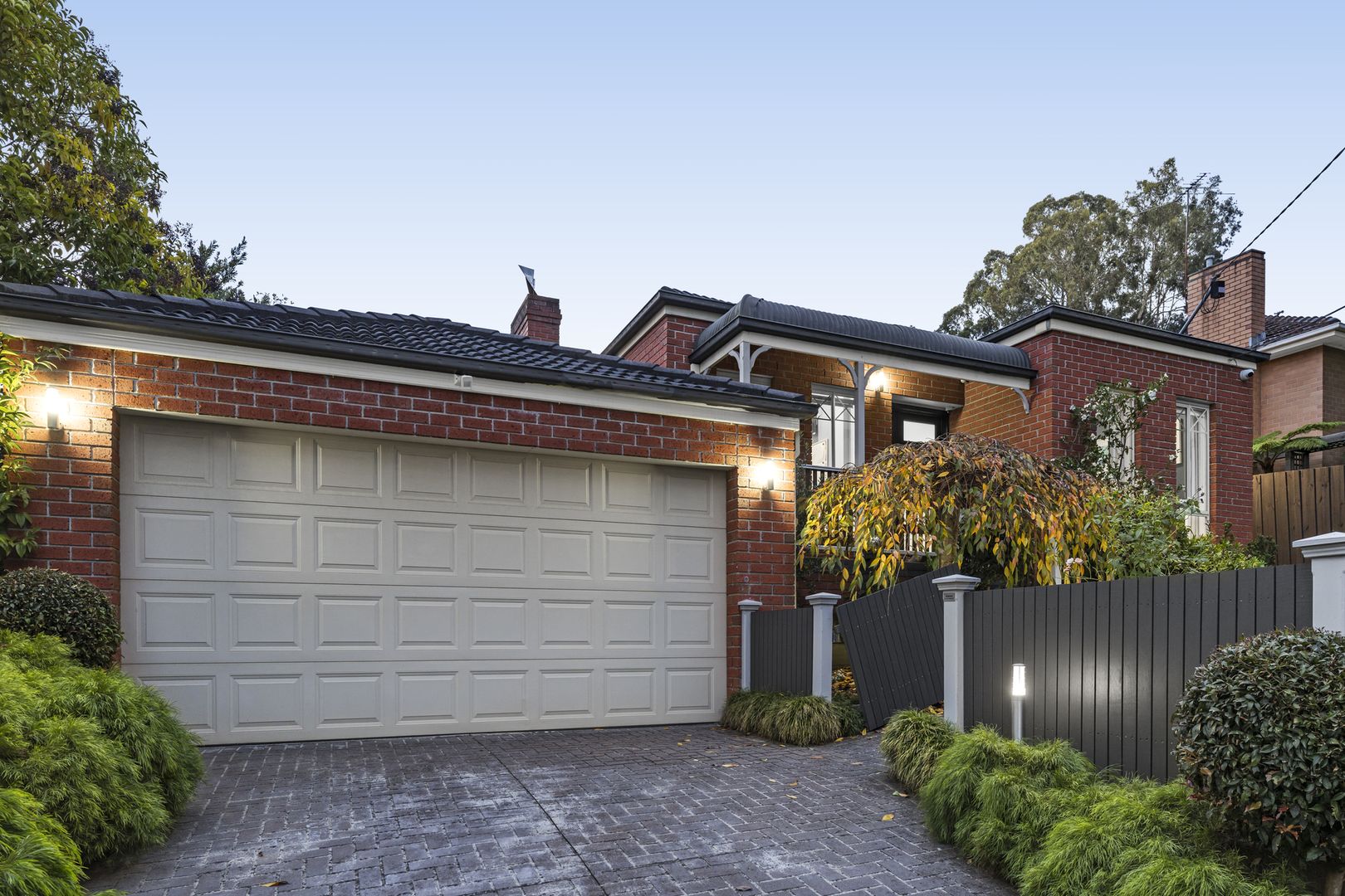 26 Blossom Street, Mitcham VIC 3132, Image 2