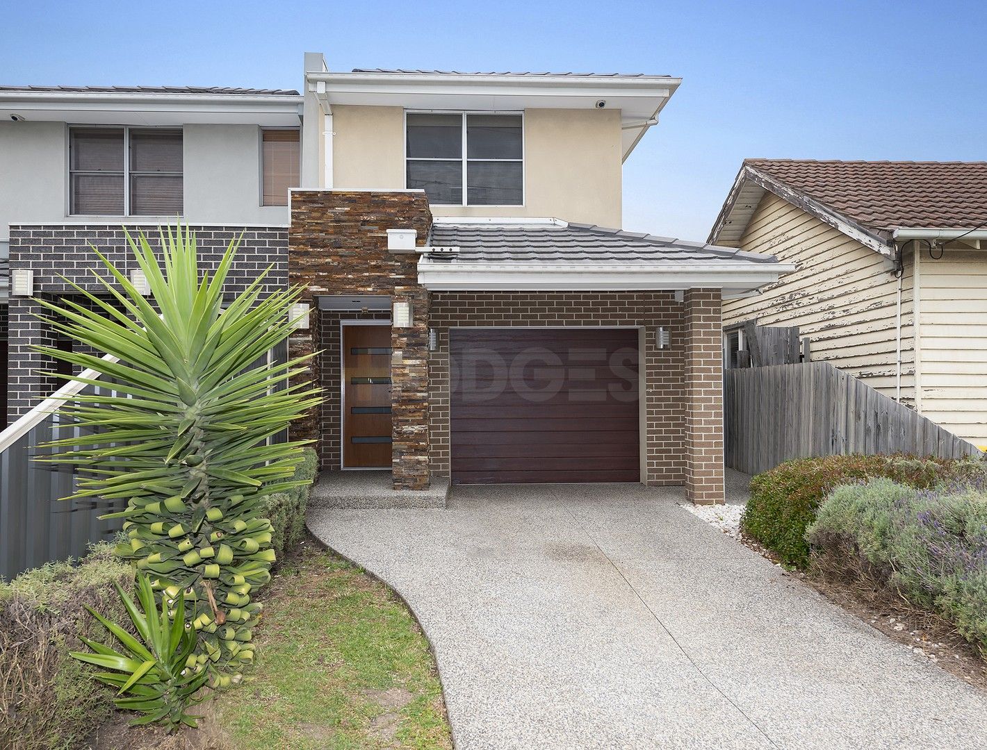 3 bedrooms Townhouse in 1/56 Rosamond Road MARIBYRNONG VIC, 3032