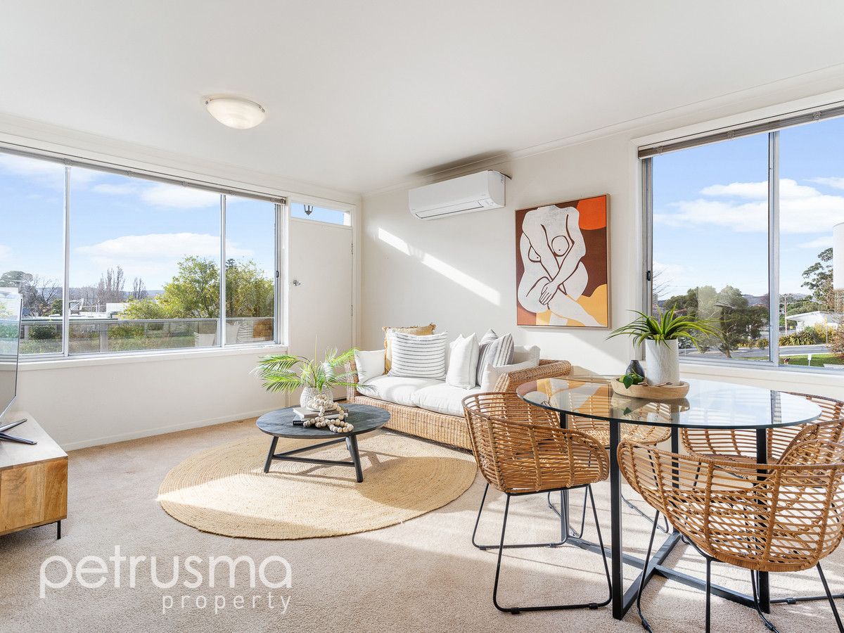 3 bedrooms Apartment / Unit / Flat in 4/613 Sandy Bay Road SANDY BAY TAS, 7005