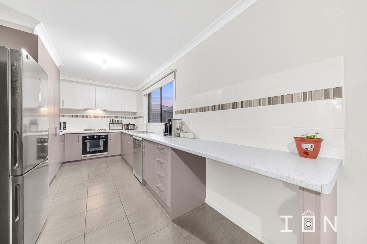 7 Bellman Avenue, Clyde VIC 3978, Image 2