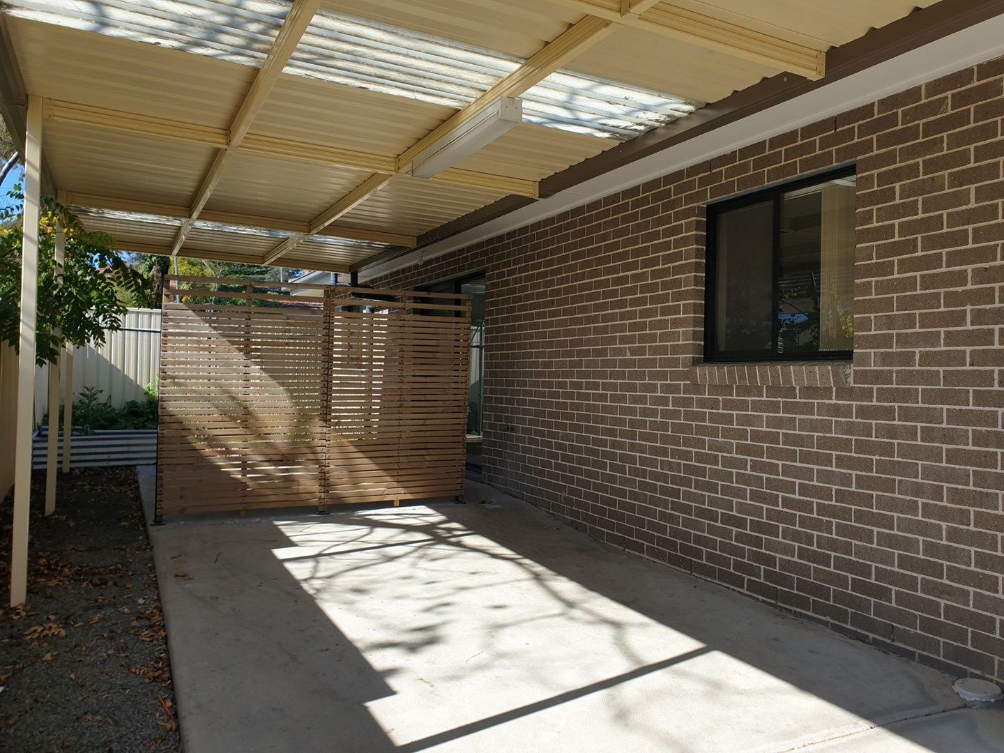 2A Larien Crescent, Birrong NSW 2143, Image 0