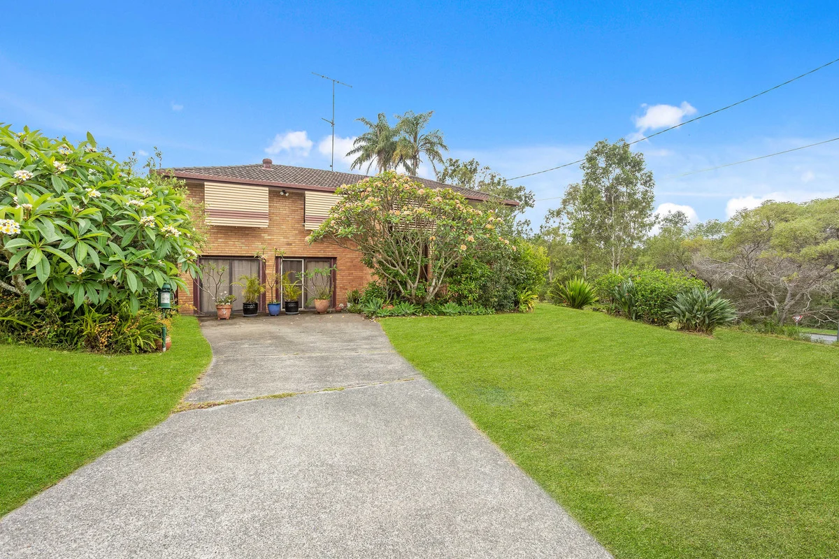 Primary image of 76 Bonogin Road, Mudgeeraba QLD 4213