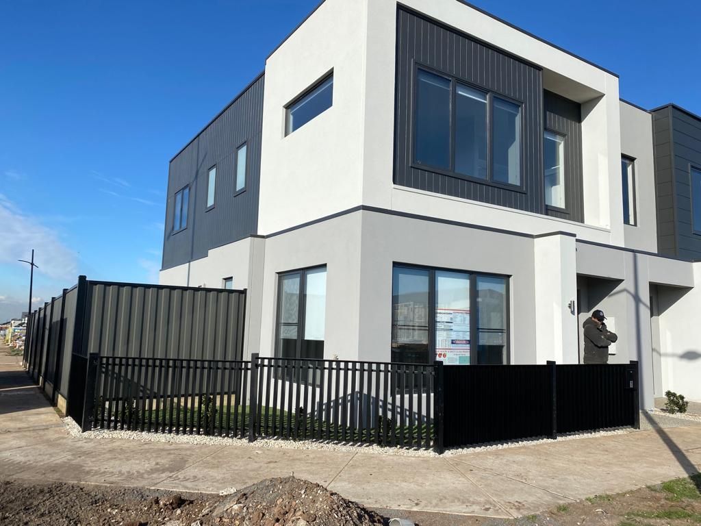 4 bedrooms House in 1 Aldan Way TRUGANINA VIC, 3029