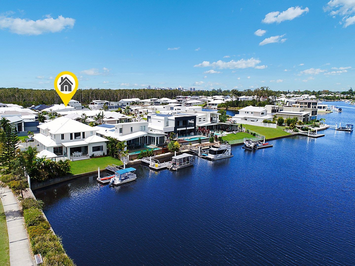 2 North Point Crescent, Pelican Waters QLD 4551, Image 0