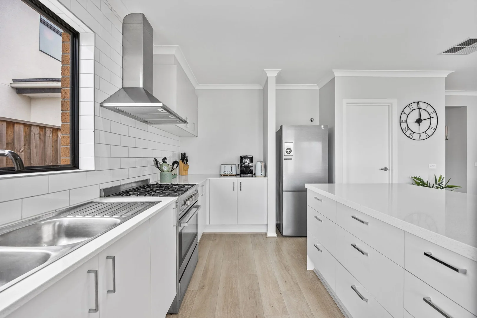 Additional image 5 of 17 Clamoroso Drive, Clyde North VIC 3978