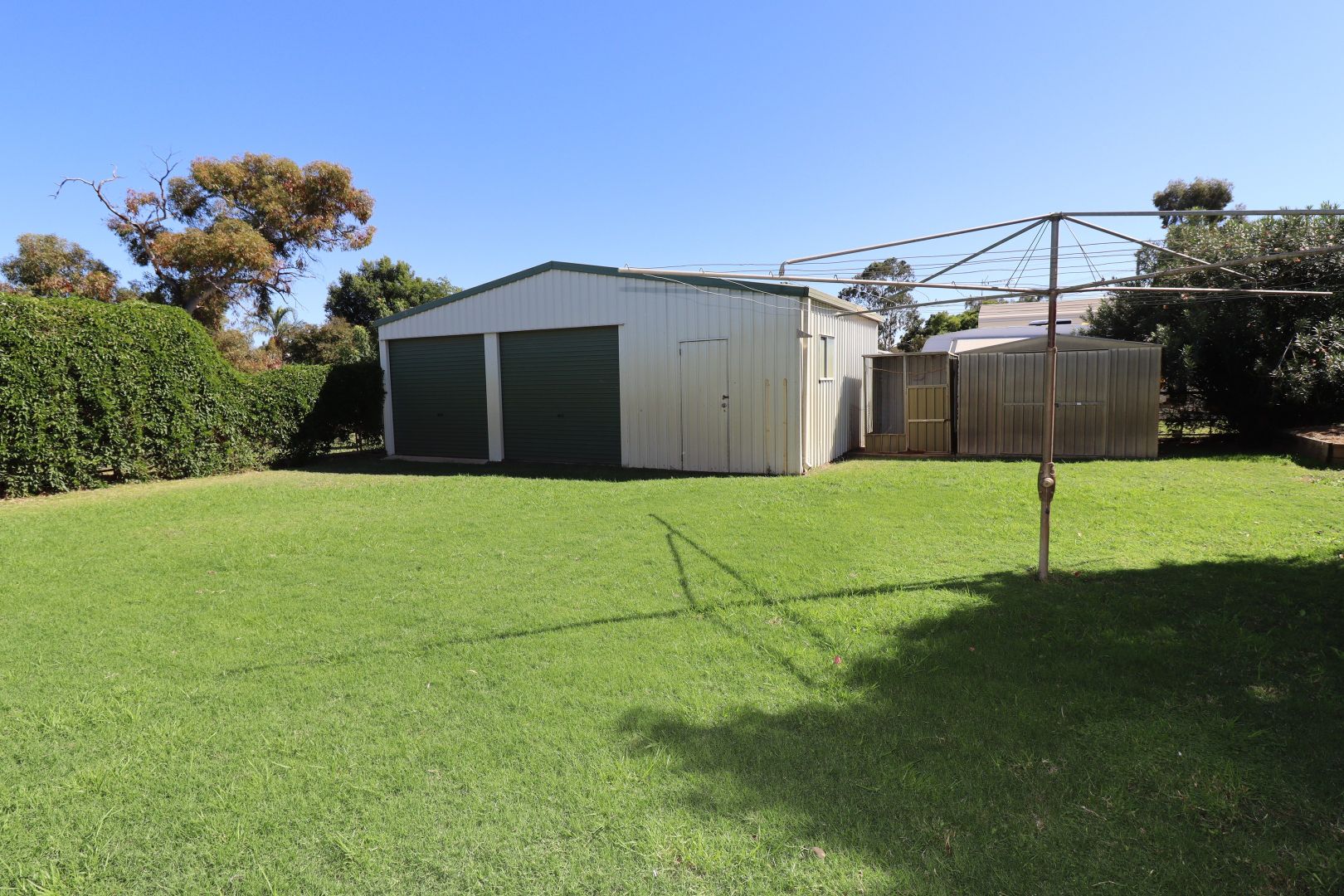 5 Hill Street, St George QLD 4487, Image 2