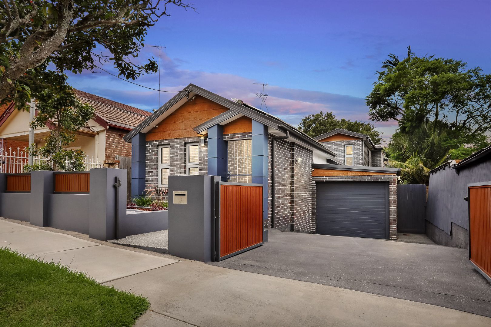 4 bedrooms House in 2 Bayley Street MARRICKVILLE NSW, 2204