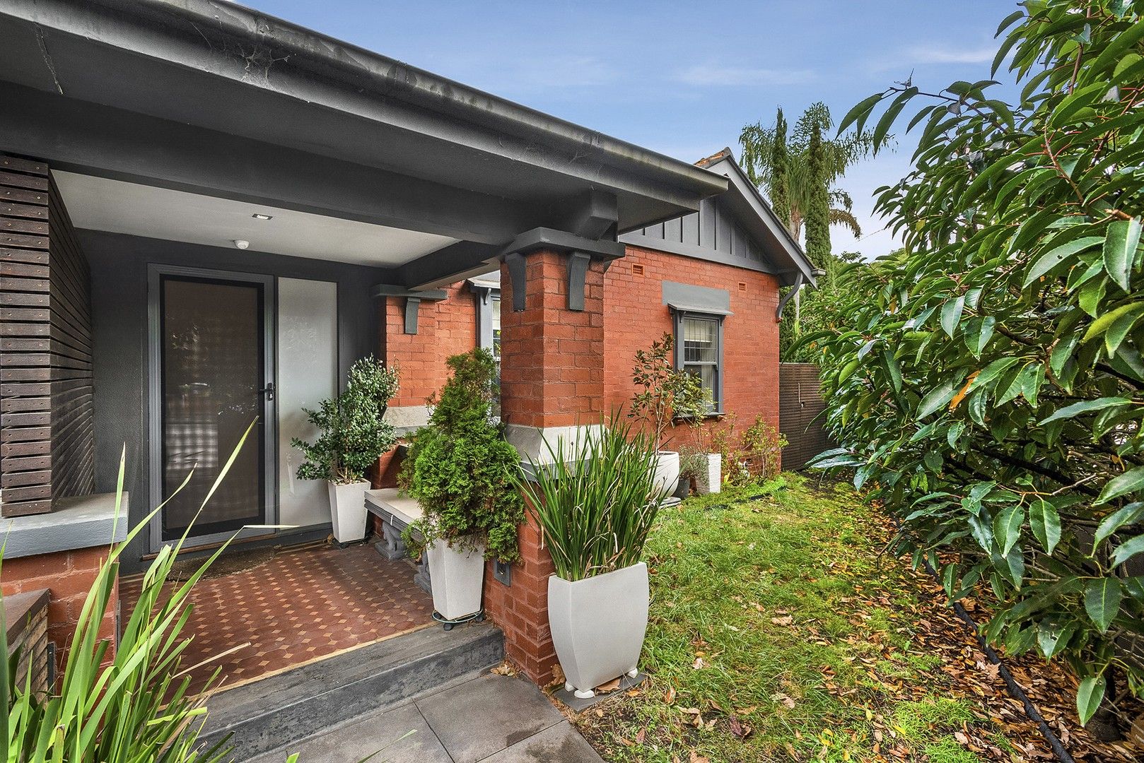 6A Glenhuntly Road, Elwood VIC 3184, Image 2