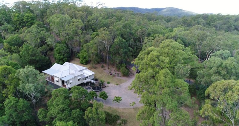 220 Boscombe Road, Brookfield QLD 4069, Image 0