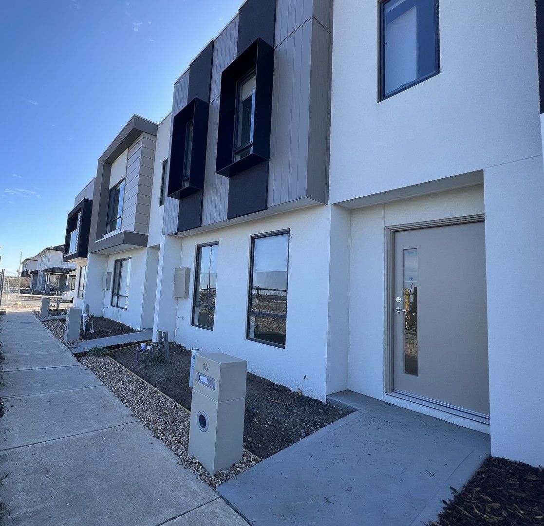 3 bedrooms Townhouse in 15 Filwood Lane WOLLERT VIC, 3750