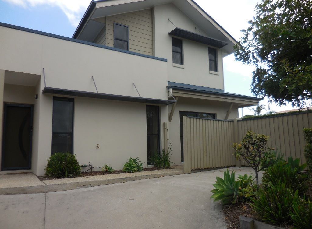 2 bedrooms House in 3/236 Broadwater Ave MAROOCHYDORE QLD, 4558