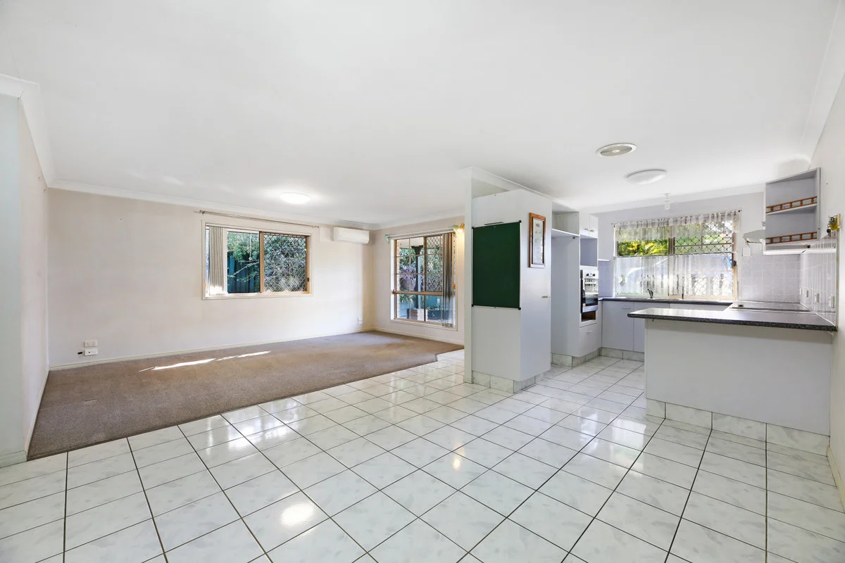 Additional image 5 of 106 Merridown Drive, Merrimac QLD 4226