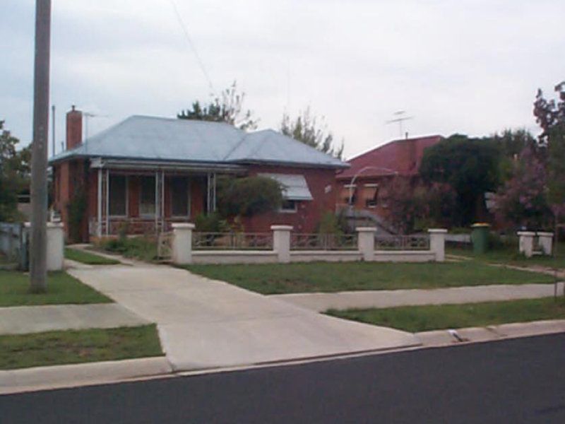 2/980 Sylvania Avenue, North Albury NSW 2640, Image 0