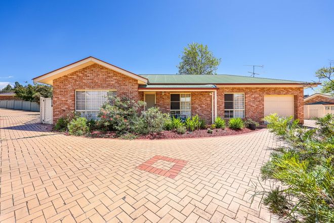 Picture of 1/4 McDonald Crescent, TAMWORTH NSW 2340