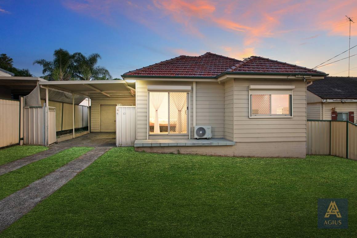 Picture of 10 Wall Park Avenue, SEVEN HILLS NSW 2147