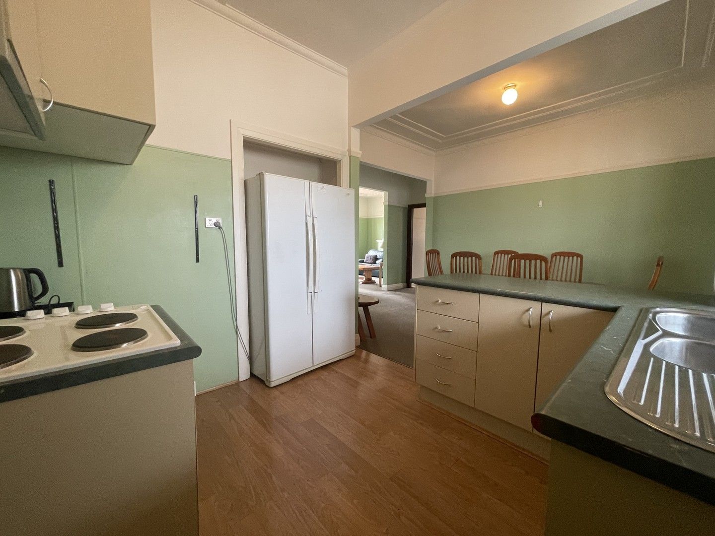 2 bedrooms Apartment / Unit / Flat in 1/3-4 Yenda Place GRIFFITH NSW, 2680
