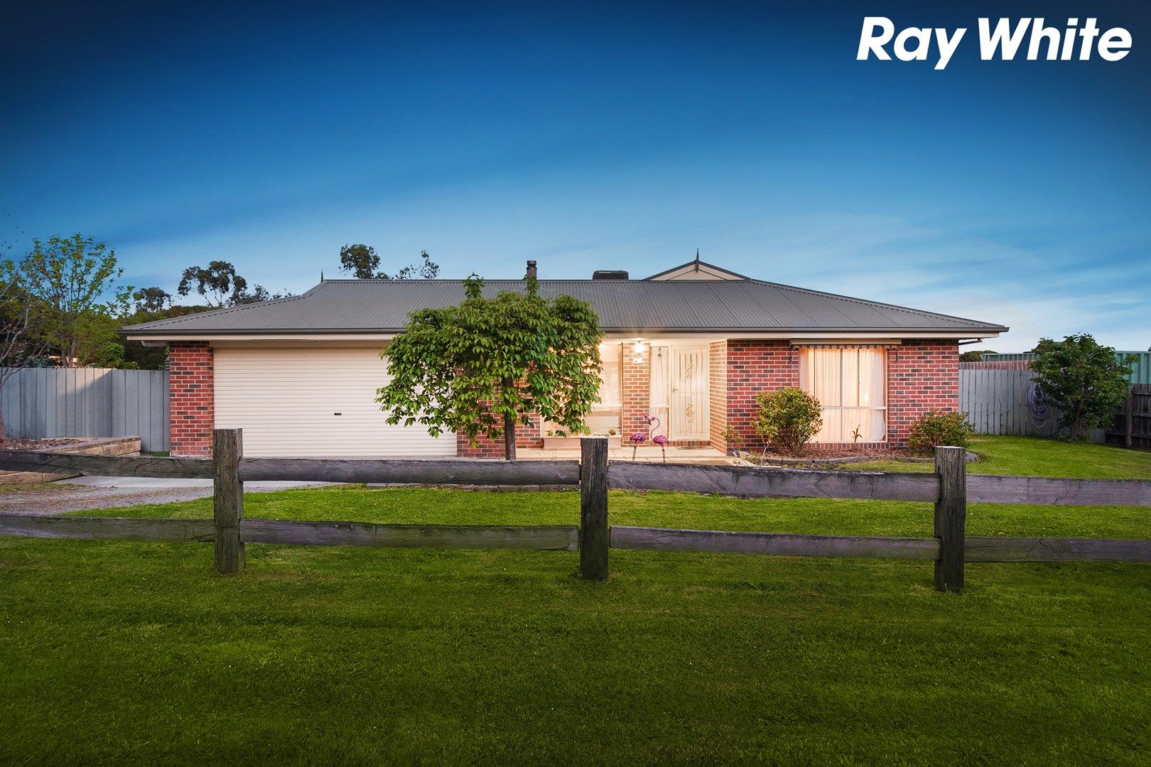 8 View Street, Tynong VIC 3813, Image 0