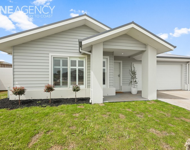 24 Lillypilly Street, Warragul VIC 3820