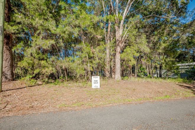 Picture of 20 Little Cove Road, RUSSELL ISLAND QLD 4184