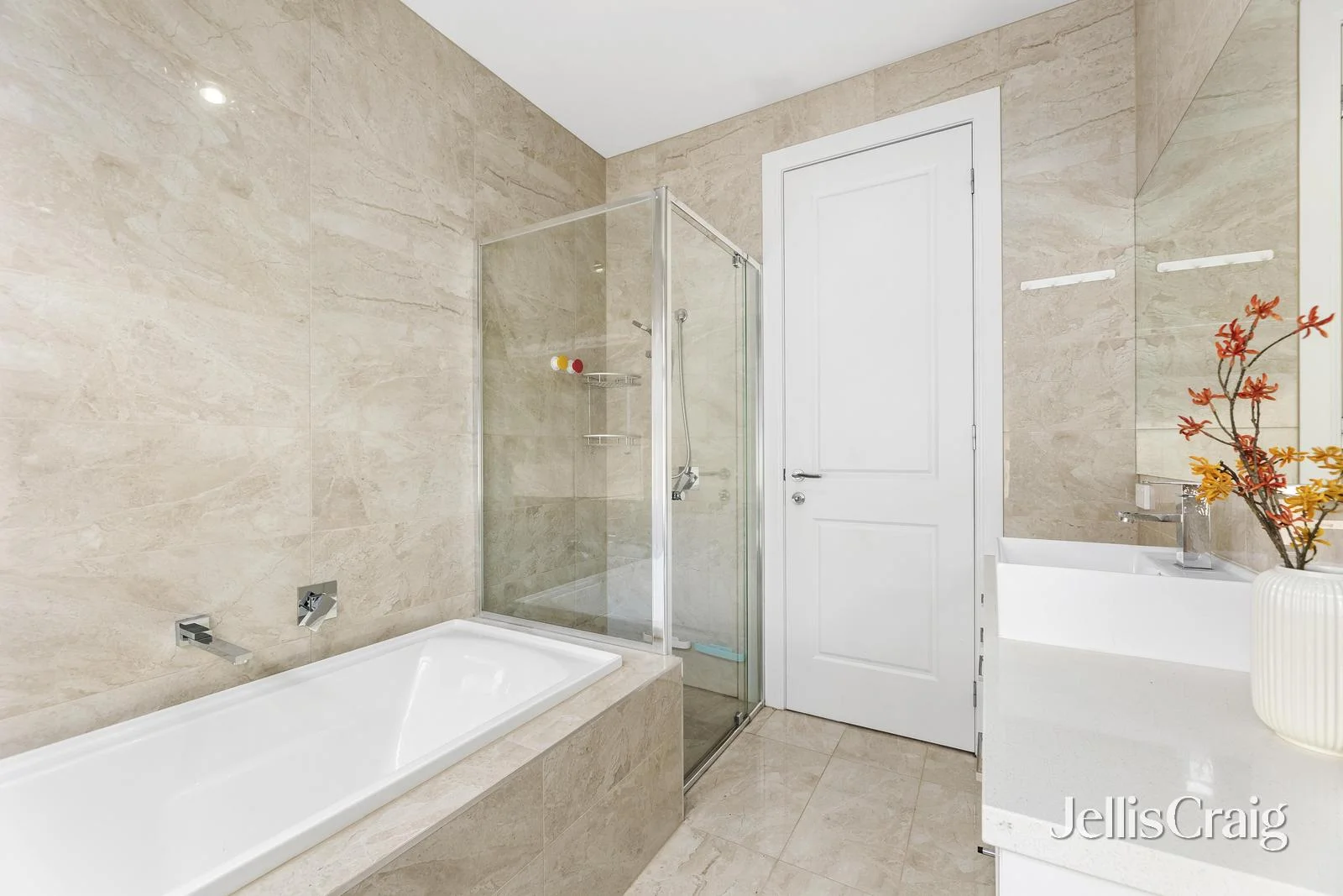Additional image 9 of 5B Jacqueline Road, Mount Waverley VIC 3149