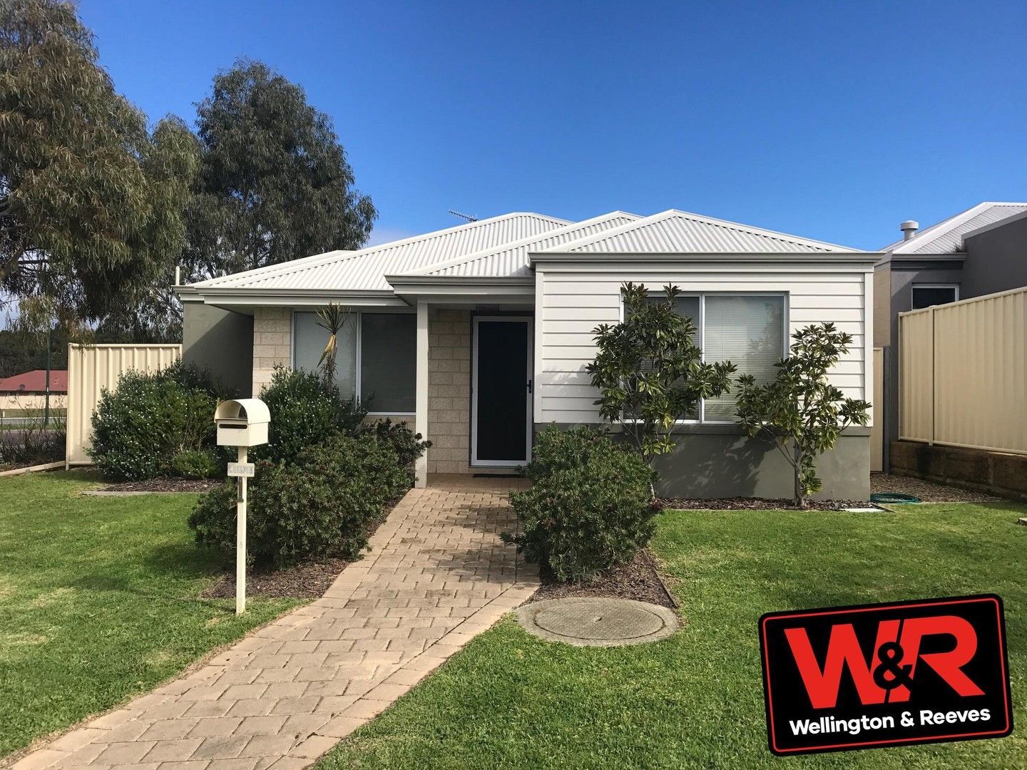 3 bedrooms House in 1 Withers Way MCKAIL WA, 6330