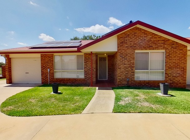 4/15 Bedford Avenue, Dubbo NSW 2830