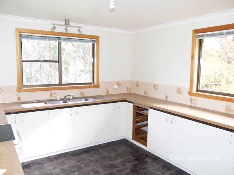 263 Woolleys Road, LONNAVALE TAS 7109, Image 2