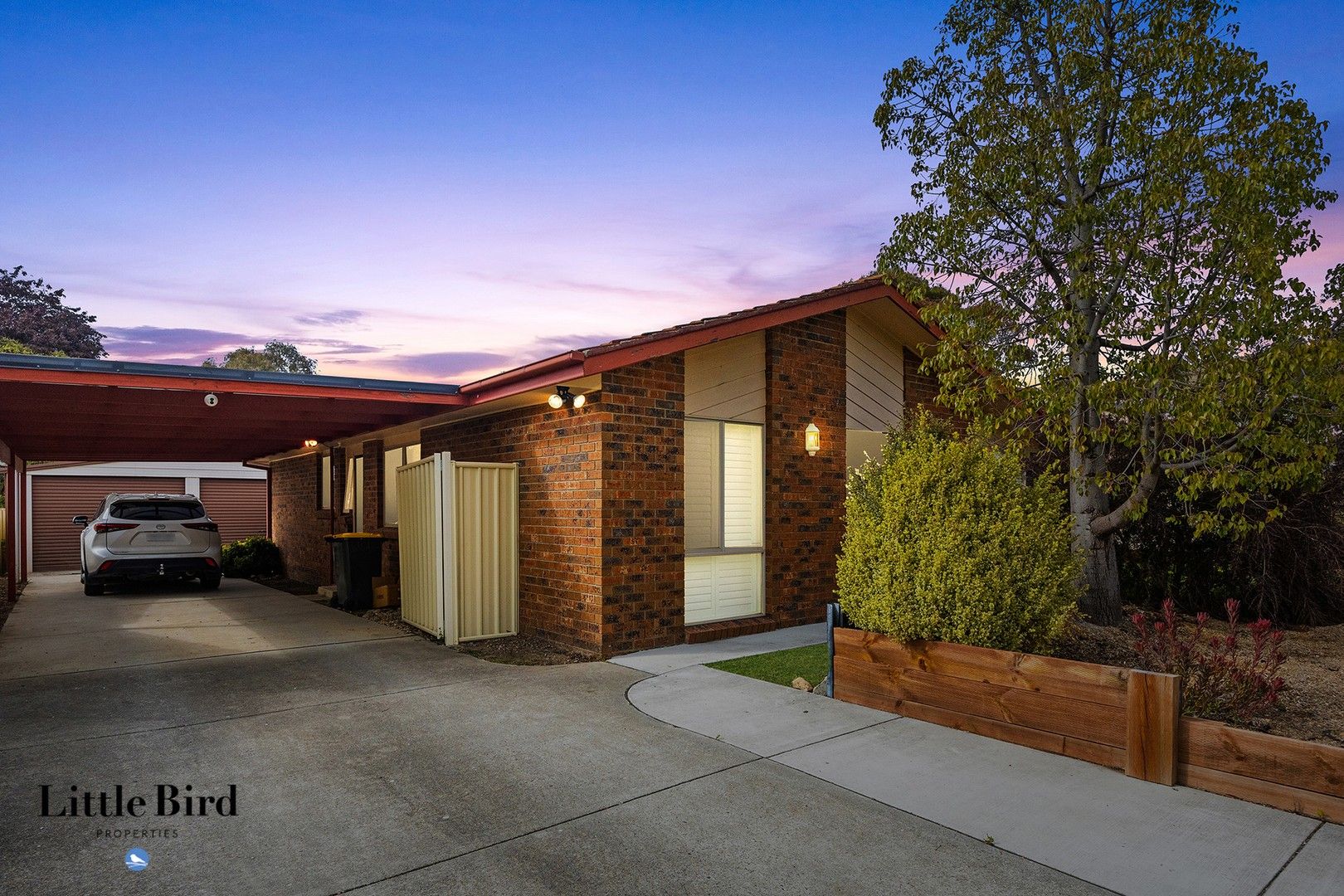 6 Moon Place, Gordon ACT 2906, Image 0