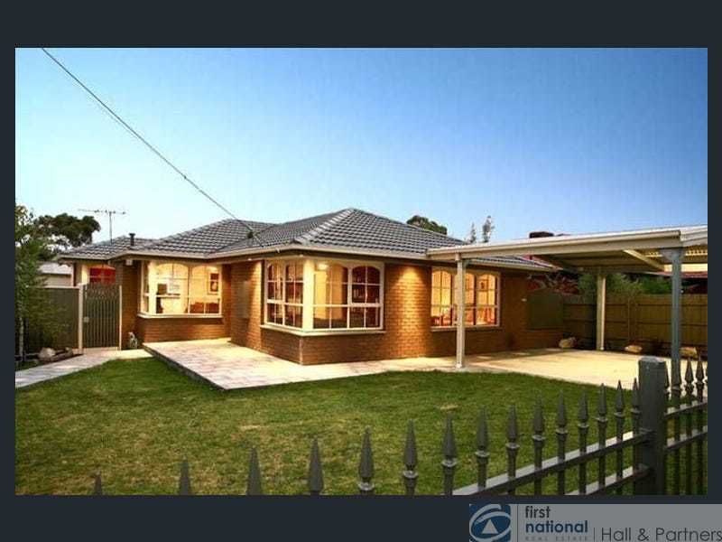 3 bedrooms House in 56 Robjant Street HAMPTON PARK VIC, 3976