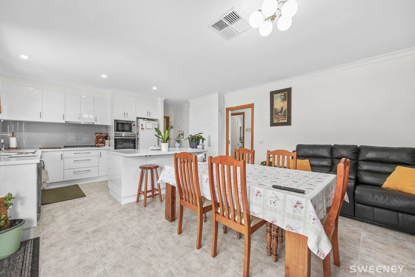 Additional image 5 of 17 Waratah Drive, Altona Meadows VIC 3028