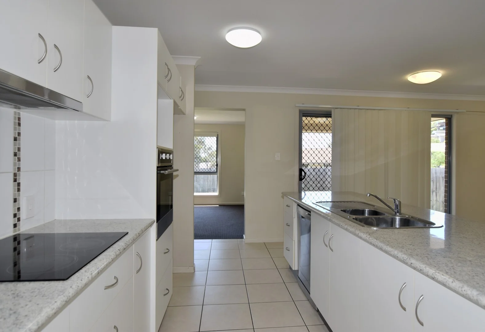 57 Agnes Street, South Gladstone QLD 4680