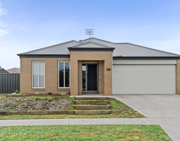 28 Imperial Drive, Colac VIC 3250