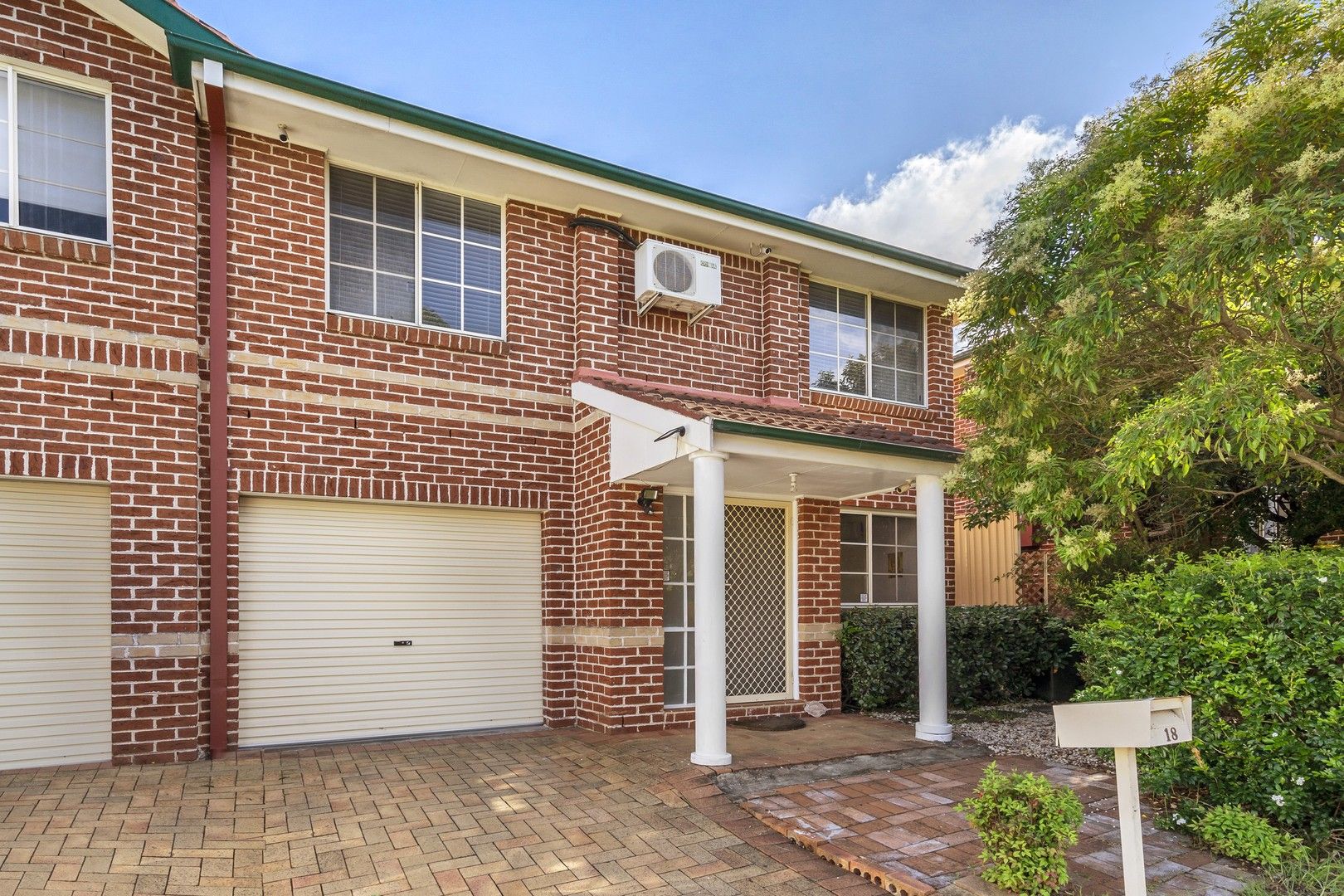 18 St Pauls Way, Blacktown NSW 2148, Image 0