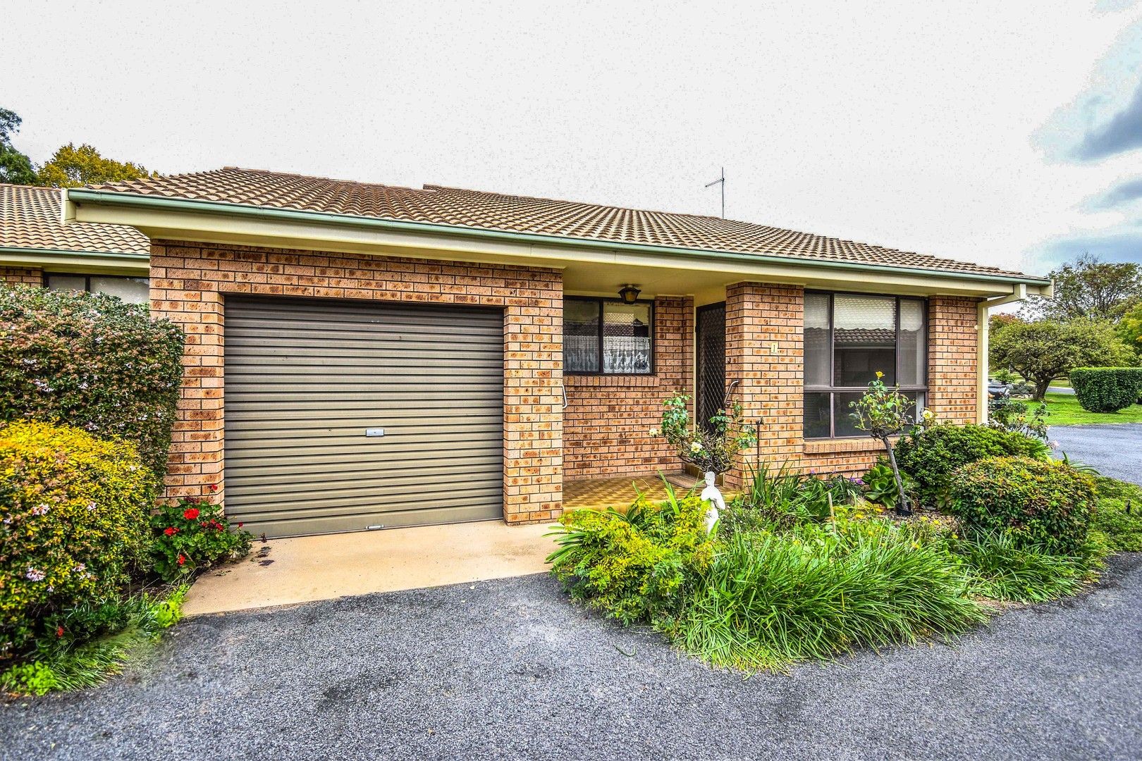 1/9 Amangu Close, Orange NSW 2800, Image 0