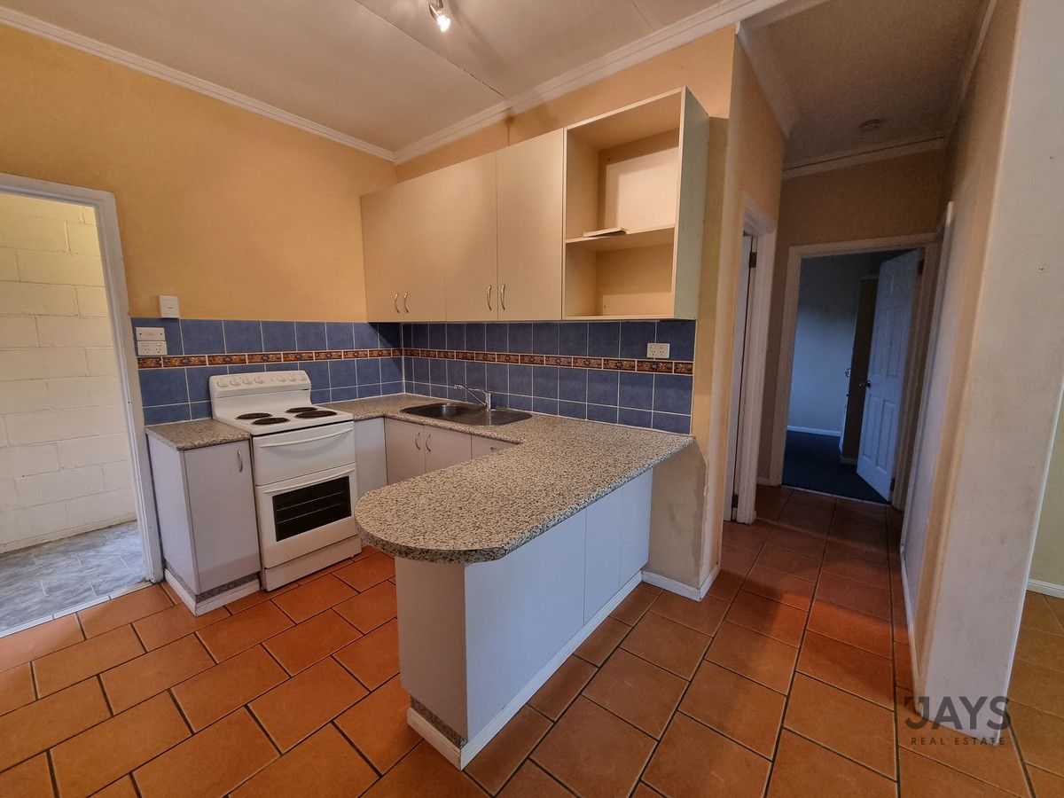 2 bedrooms Apartment / Unit / Flat in 2/124 East Street MOUNT ISA QLD, 4825