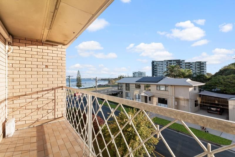 2 bedrooms Apartment / Unit / Flat in 7/102 Hornibrook Esp CLONTARF QLD, 4019