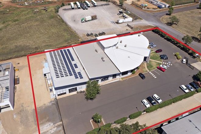 Picture of 12 JANNALI ROAD, DUBBO NSW 2830