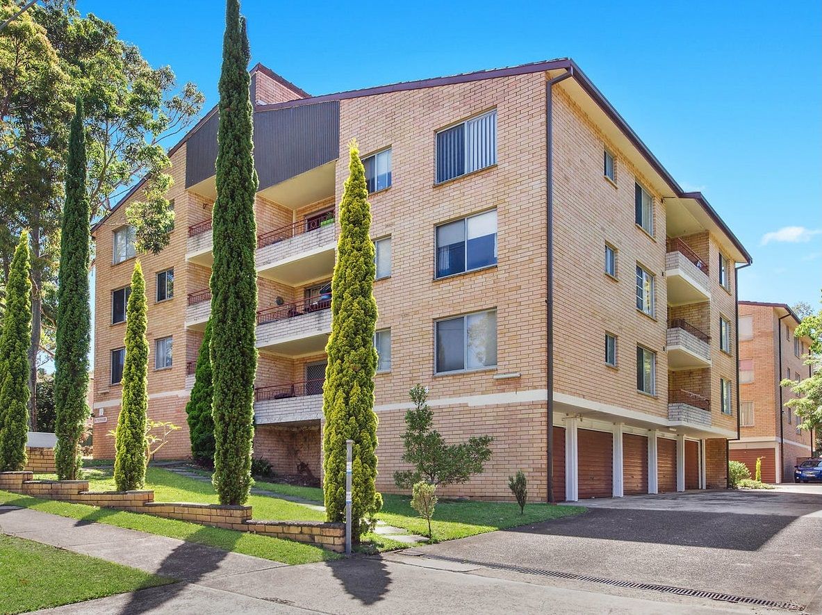 1 bedrooms Apartment / Unit / Flat in 19/2-4 Curtis Street CARINGBAH NSW, 2229