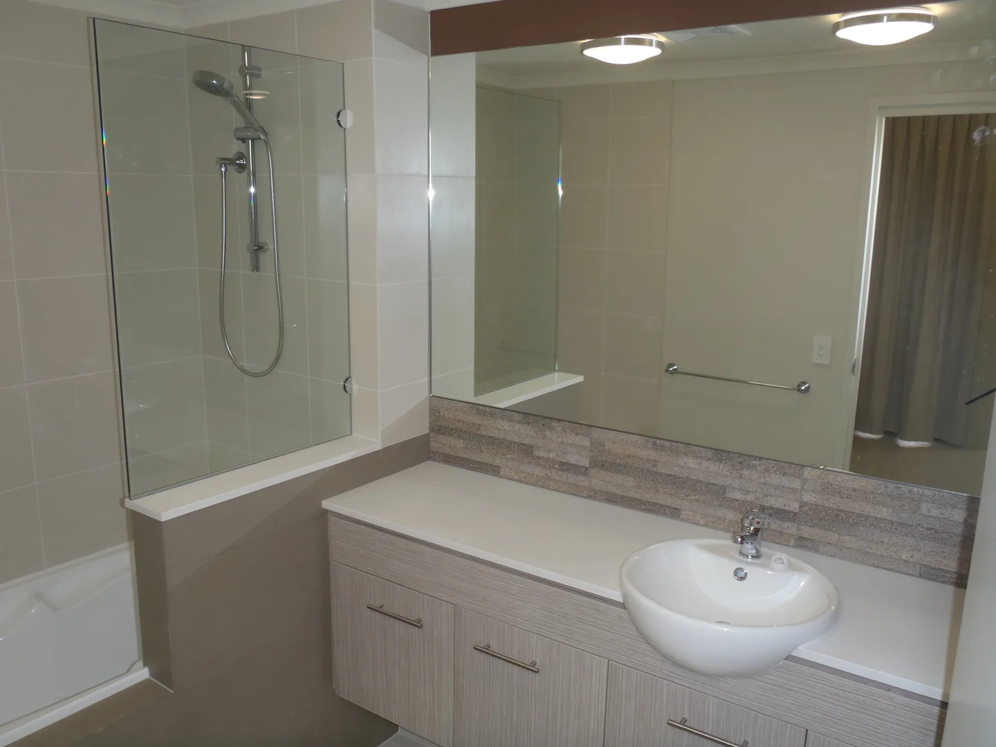 Additional image 13 of 1/20 Lawson Street, Southport QLD 4215