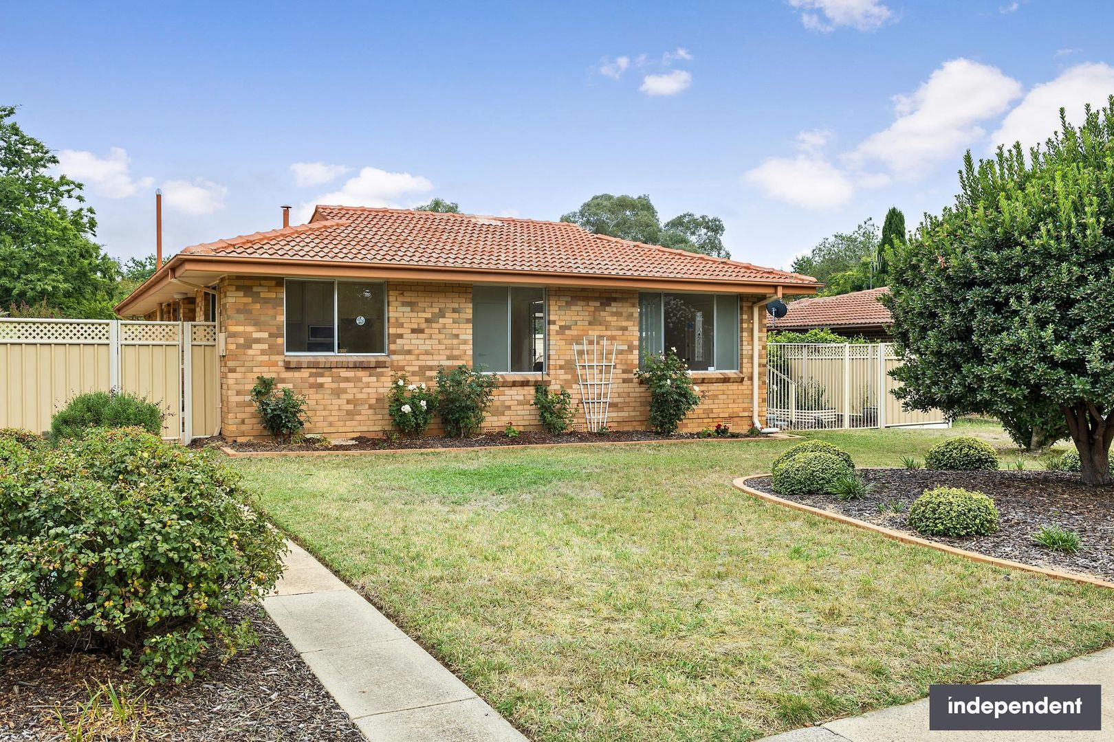 32 Colebatch Place, Curtin ACT 2605, Image 2
