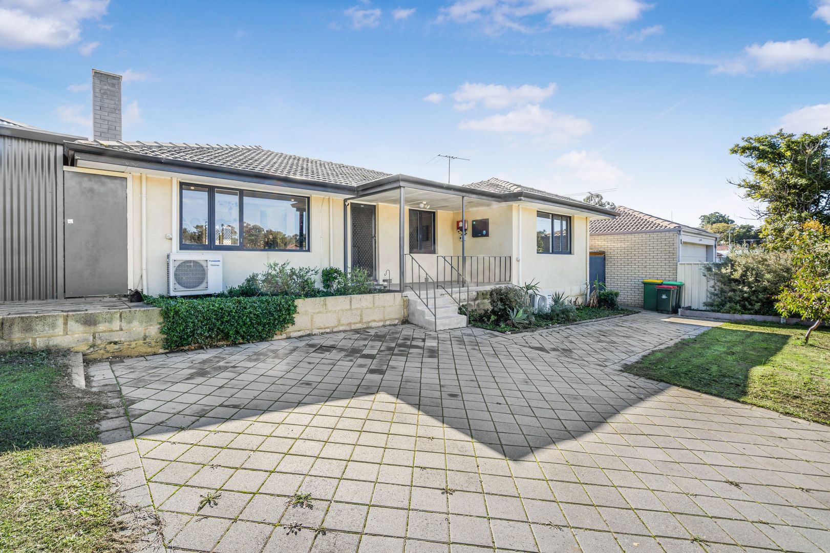 2 Cordelia Avenue, Coolbellup WA 6163 House For Rent 550 Domain