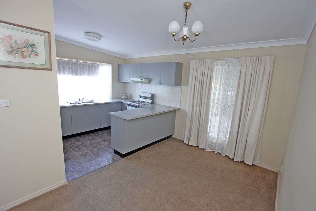 5 Sixth Avenue, Green Point NSW 2251, Image 2