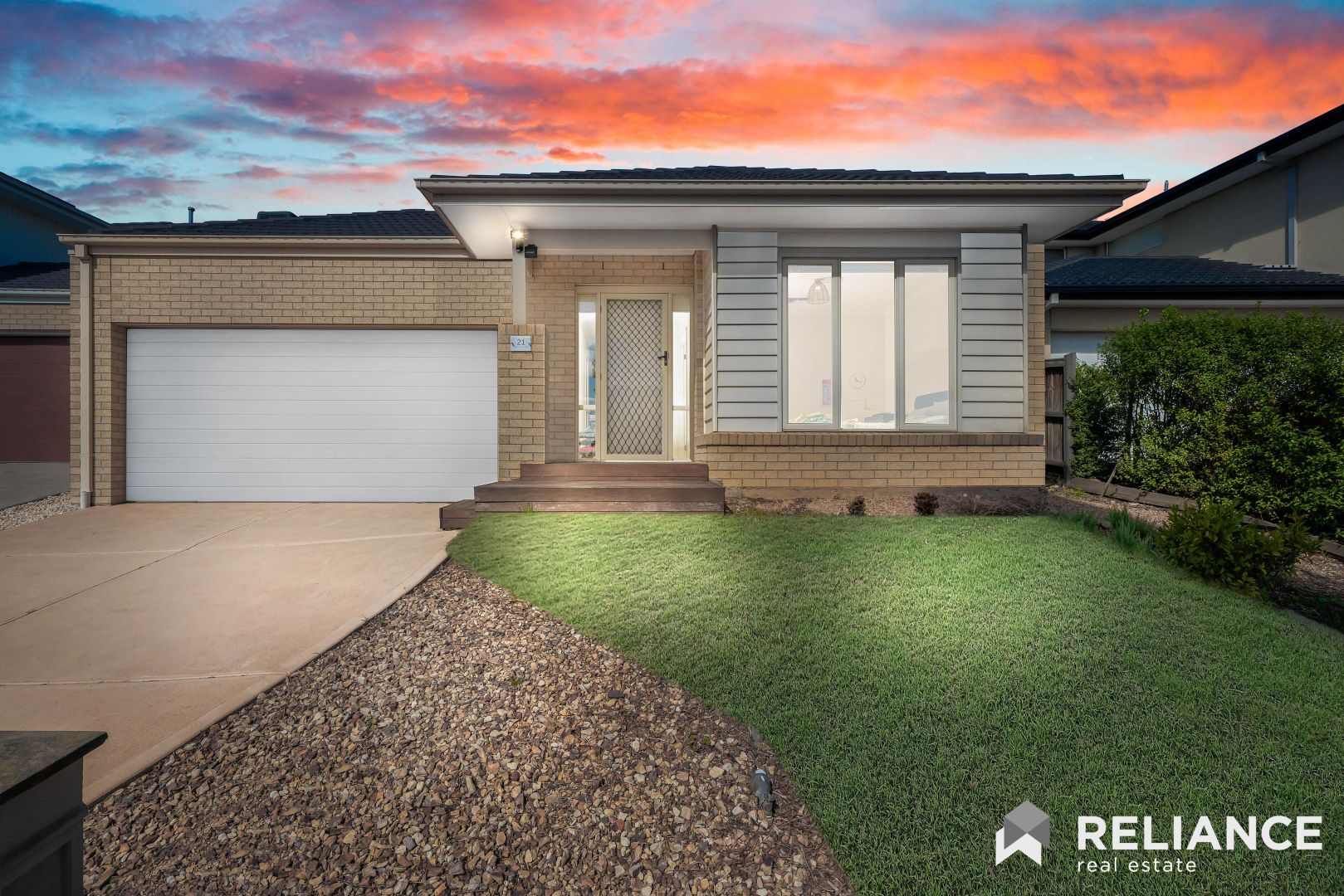 21 Broadstone Way, Point Cook VIC 3030