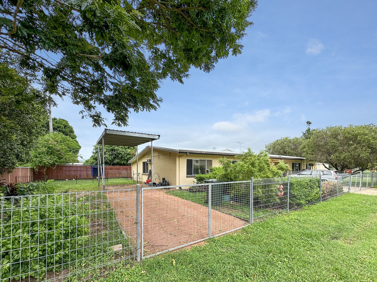 1/2 Illuta Street, Rasmussen QLD 4815, Image 2