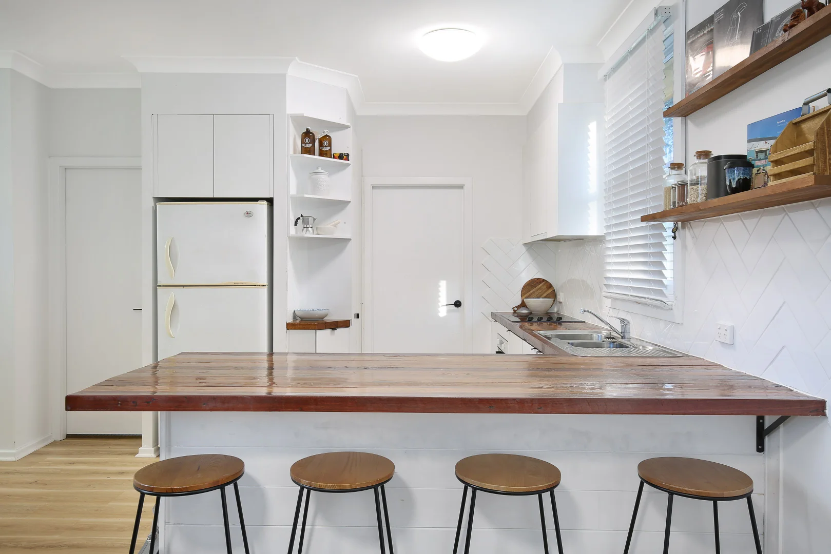 Additional image 2 of 69 Maynes Parade, Unanderra NSW 2526