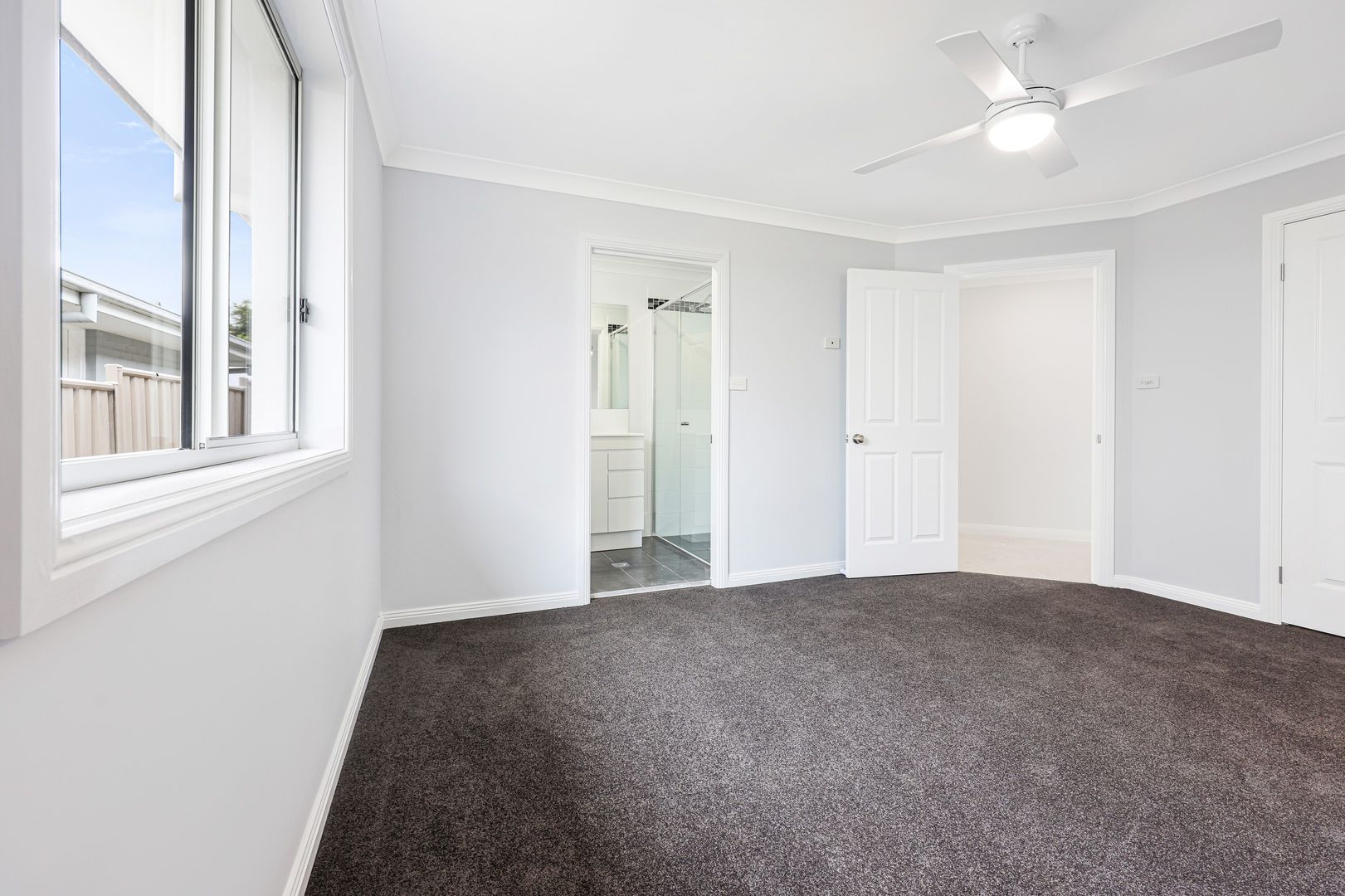 25 Milburn Road, Tamworth NSW 2340, Image 2