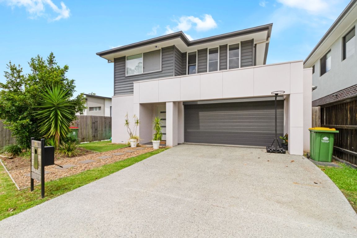 4 bedrooms House in 30 Meander Circuit HOLMVIEW QLD, 4207